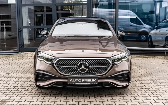 Mercedes-Benz Klasa E cena 442000 przebieg: 5, rok produkcji 2023 z Ciężkowice małe 232